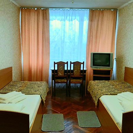 Tourist Hotel Харков Екстериор снимка